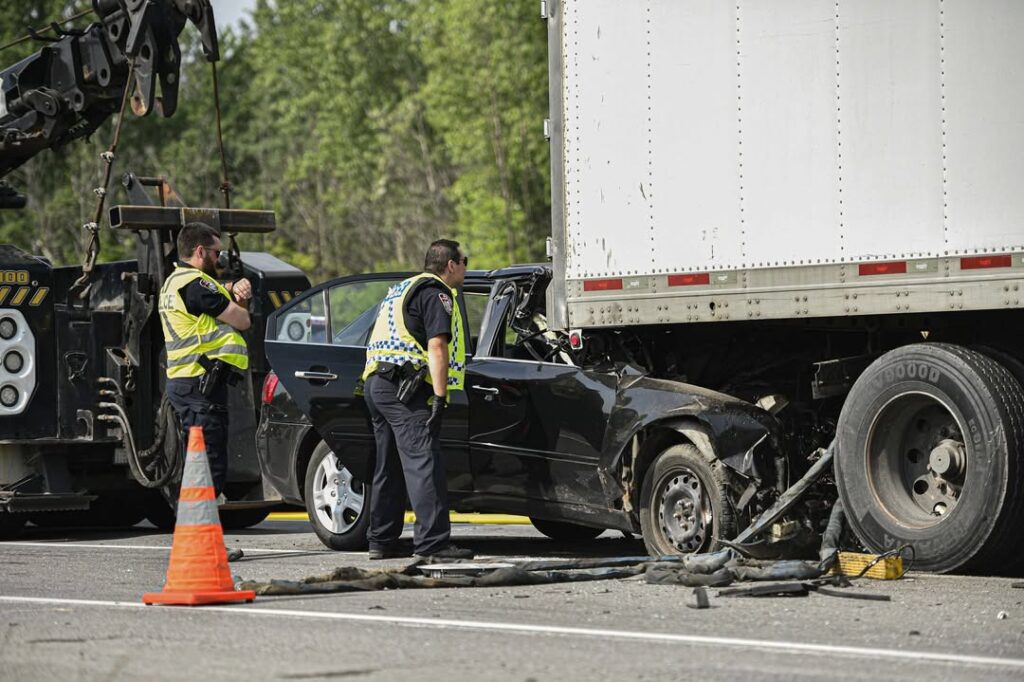 Collision sur la 730 à Sainte-Catherine : l’automobiliste subit de graves blessures