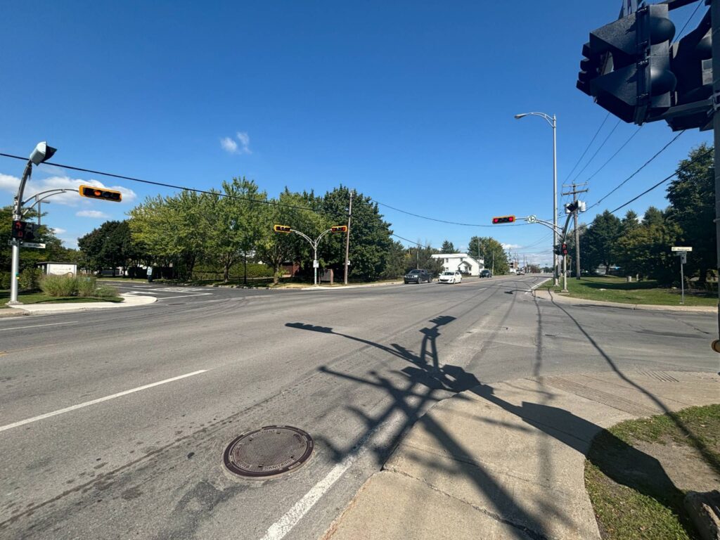 Rue de la Mairie : Saint-Constant demande un clignotant à gauche